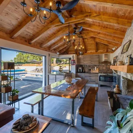 Idylee Villa Drnis